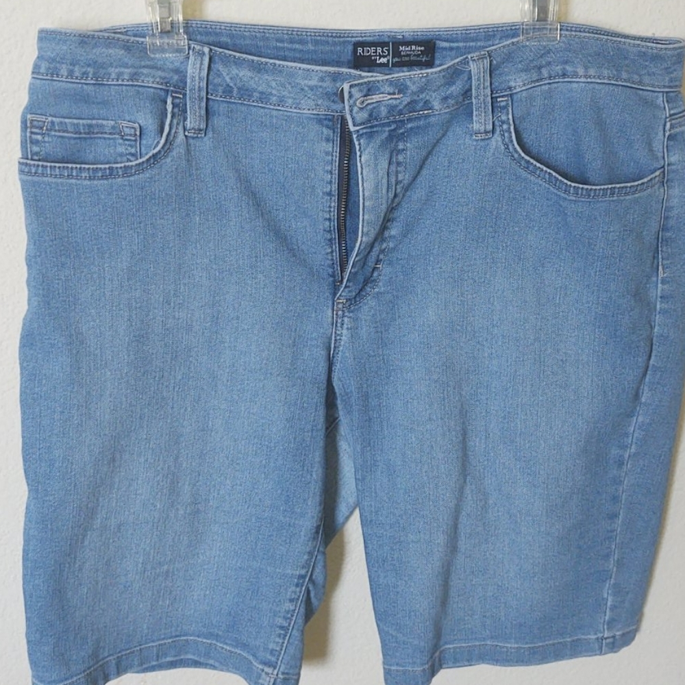 Riders By Lee Mid Rise Jean Shorts